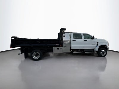 2024 Chevrolet Silverado 6500 HD Work Truck