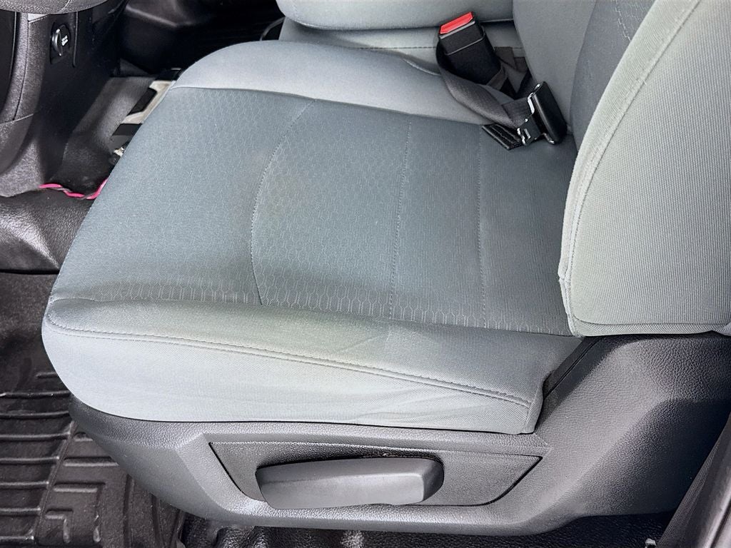 2018 RAM 3500 Tradesman Crew Cab 4x4 8' Box
