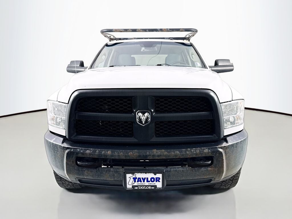 2018 RAM 3500 Tradesman Crew Cab 4x4 8' Box