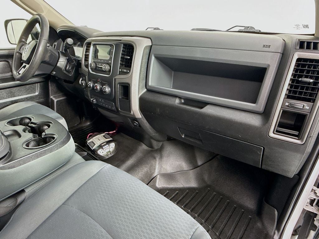 2018 RAM 3500 Tradesman Crew Cab 4x4 8' Box