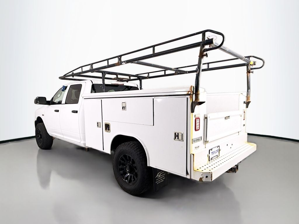 2018 RAM 3500 Tradesman Crew Cab 4x4 8' Box