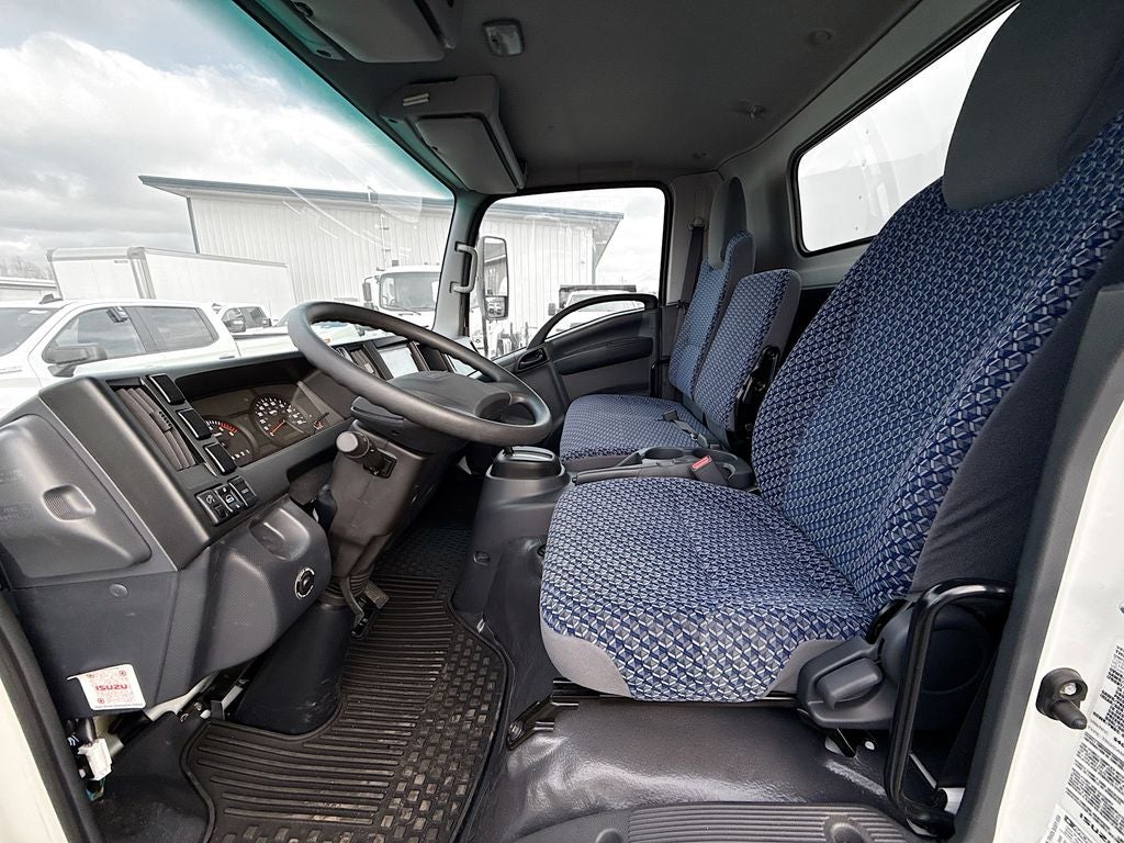 2024 Chevrolet Low Cab Forward 4500 MEDIUM ASH GRAY