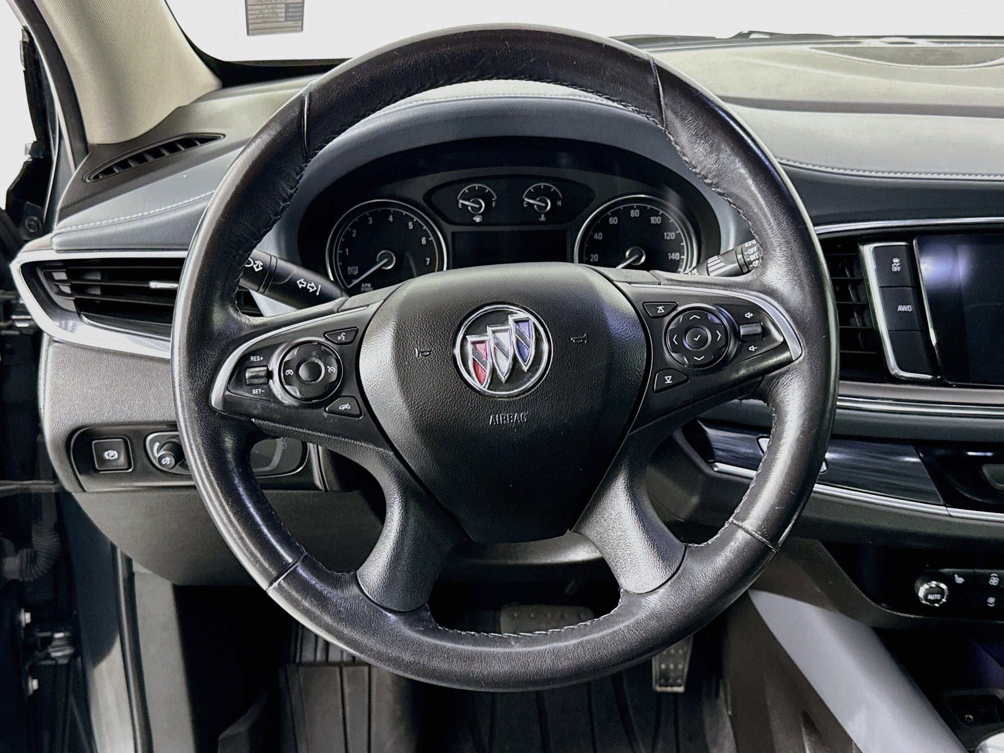 2021 Buick Enclave Essence