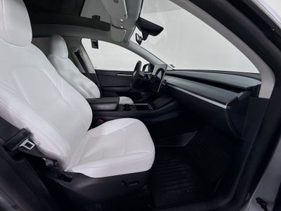 2025 Tesla Model Y Performance