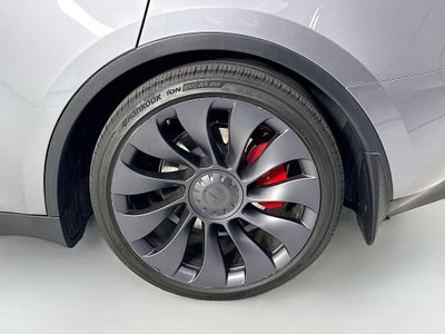 2025 Tesla Model Y Performance